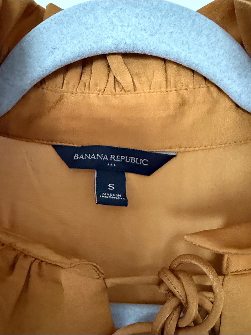 Banana Republic Rust-Tone Ruffle Tie-Neck Blouse - Picture 2 of 8